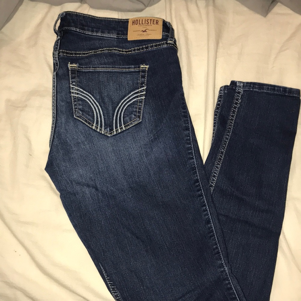 Hollister Dark Wash Jeans